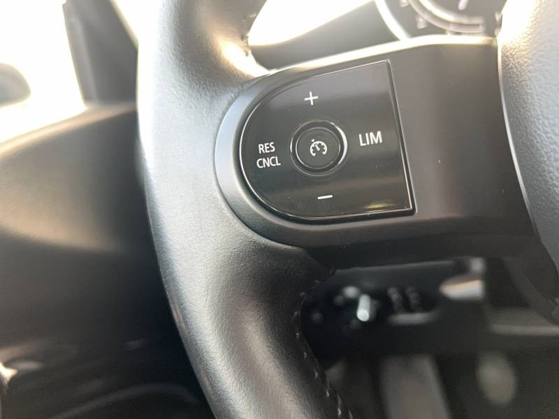 Mini Mini Hatch 3 Portes One 102 ch Edition Camden  occasion � Auch - photo n�20