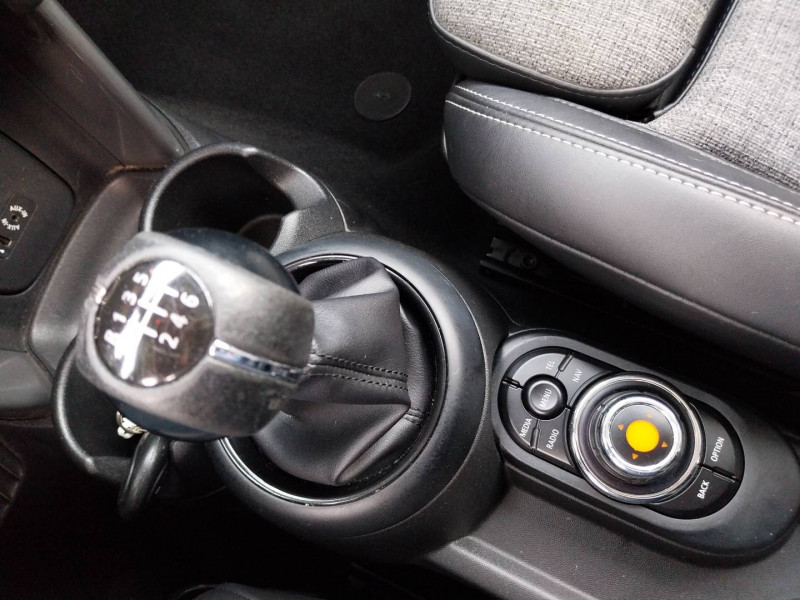 Mini Mini Hatch 3 Portes One 102 ch Edition Shoreditch 3p  occasion  Mont-de-Marsan - photo n17