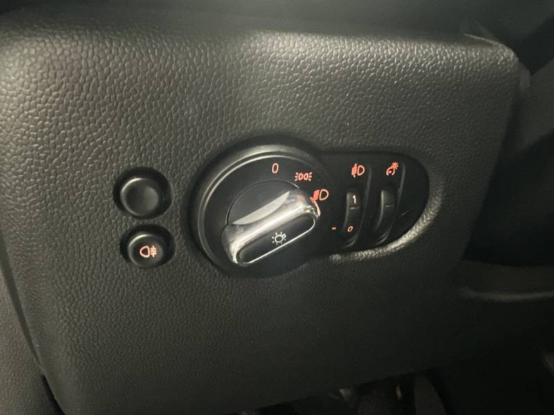 Mini Mini Hatch 5 Portes Cooper 136 ch Basic  occasion  Lormont - photo n13