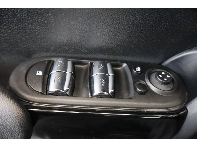 Mini Mini Hatch 5 Portes Cooper 136 ch DKG7 Edition Camden  occasion  Lescar - photo n12