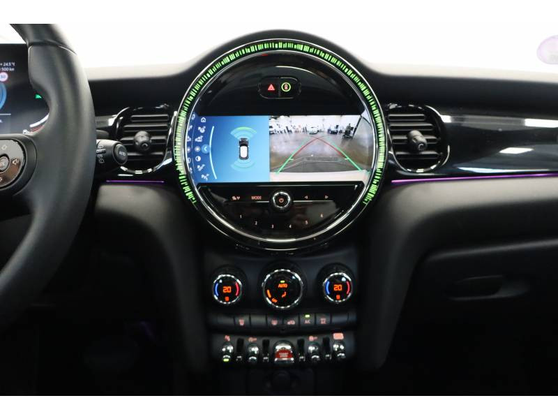 Mini Mini Hatch 5 Portes Cooper 136 ch DKG7 Edition Camden  occasion  Lescar - photo n4