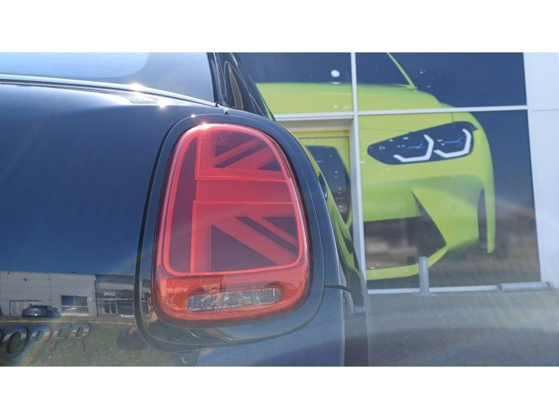 Mini Mini Hatch 5 Portes Cooper 136 ch DKG7 Edition Camden  occasion  Lescar - photo n9