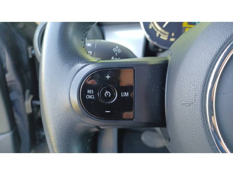 Mini Mini Hatch 5 Portes Cooper 136 ch DKG7 Edition Camden  occasion  Lescar - photo n14
