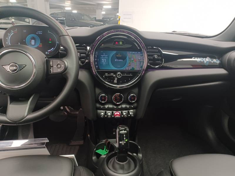 Mini Mini Hatch 5 Portes Cooper 136 ch DKG7 Edition Camden  occasion  Lormont - photo n16
