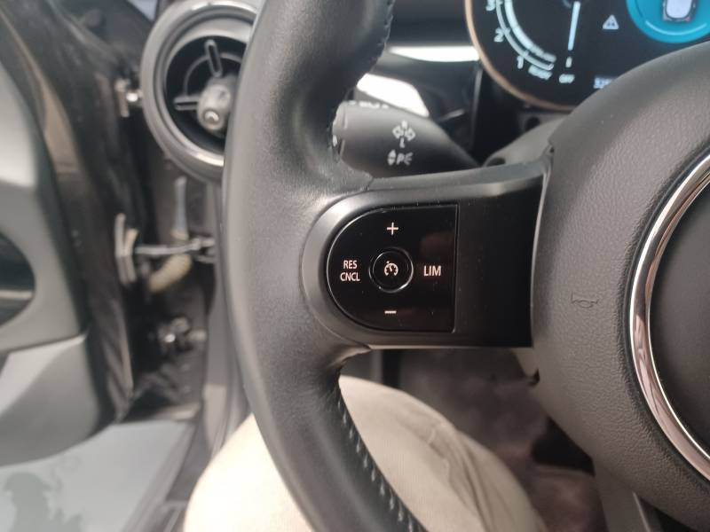 Mini Mini Hatch 5 Portes Cooper 136 ch DKG7 Edition Camden  occasion  Lormont - photo n19