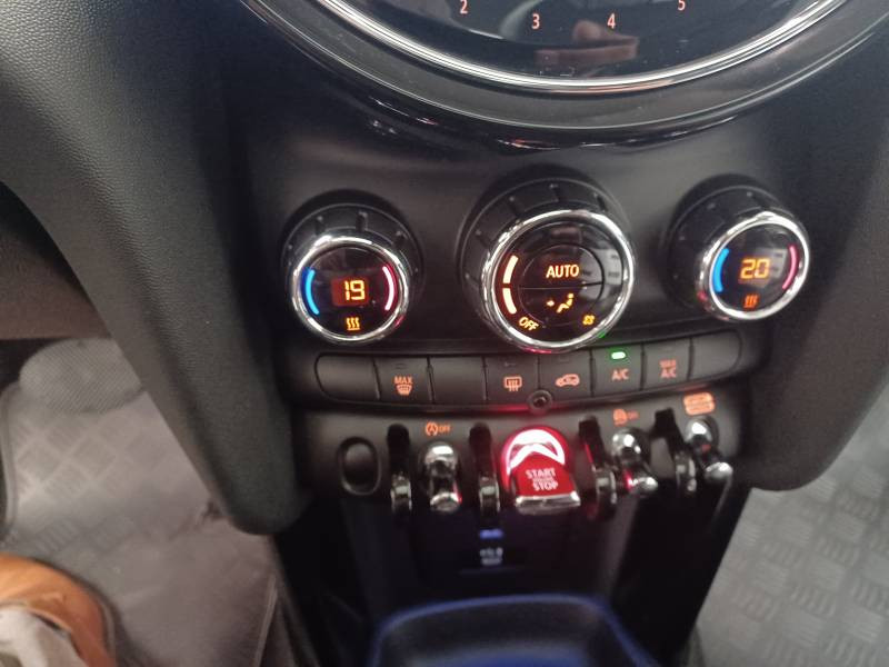 Mini Mini Hatch 5 Portes Cooper 136 ch DKG7 Edition Camden  occasion  Lormont - photo n20