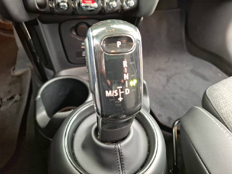 Mini Mini Hatch 5 Portes Cooper 136 ch DKG7 Edition Premium 5p  occasion &agrave; Bo� - photo n&deg;11