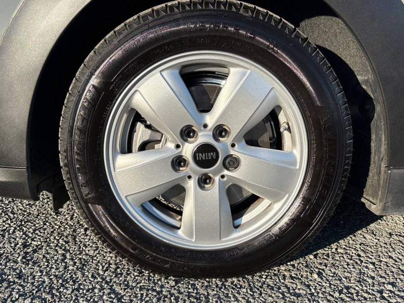 Mini Mini Hatch 5 Portes Cooper 136 ch DKG7 Edition Premium 5p  occasion � Trelissac - photo n�8