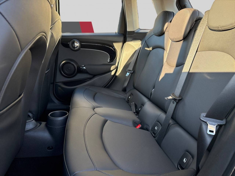 Mini Mini Hatch 5 Portes Cooper 136 ch DKG7 Edition Premium 5p  occasion � Trelissac - photo n�14