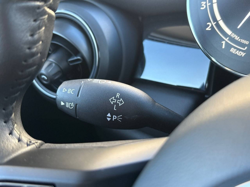 Mini Mini Hatch 5 Portes Cooper 136 ch DKG7 Edition Premium 5p  occasion � Trelissac - photo n�18