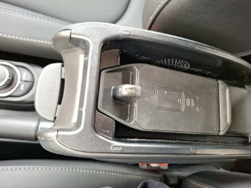 Mini Mini Hatch 5 Portes Cooper 136 ch DKG7 Edition Premium Plus 5p  occasion &agrave; Bo� - photo n&deg;15