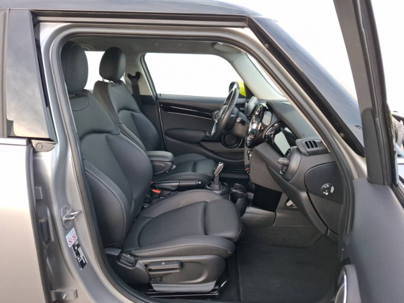 Mini Mini Hatch 5 Portes Cooper 136 ch DKG7 Edition Premium Plus 5p  occasion &agrave; Bo� - photo n&deg;4