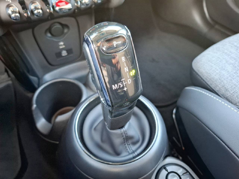 Mini Mini Hatch 5 Portes Cooper 136 ch DKG7 Edition Premium Plus 5p 2023 - photo n°12 Mini Mini Hatch 5 Portes Cooper 136 ch DKG7 Edition Premium Plus 5p  occasion à Boé - photo n°12