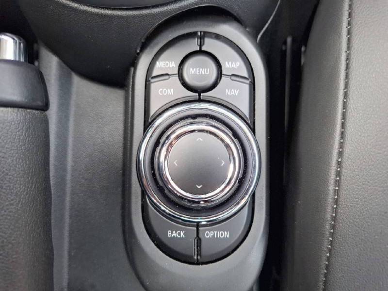 Mini Mini Hatch 5 Portes Cooper 136 ch DKG7 Edition Premium Plus 5p  occasion  Bo - photo n15