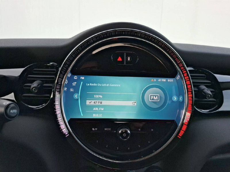 Mini Mini Hatch 5 Portes Cooper 136 ch DKG7 Edition Premium Plus 5p  occasion � Bo� - photo n�20