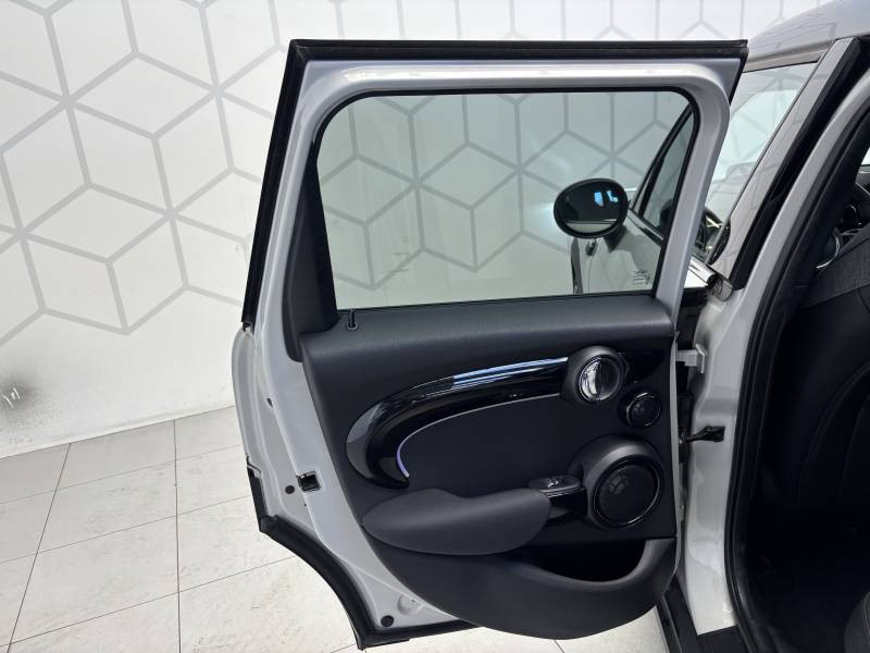 Mini Mini Hatch 5 Portes Cooper 136 ch DKG7 Edition Premium Plus  occasion � B�ziers - photo n�12