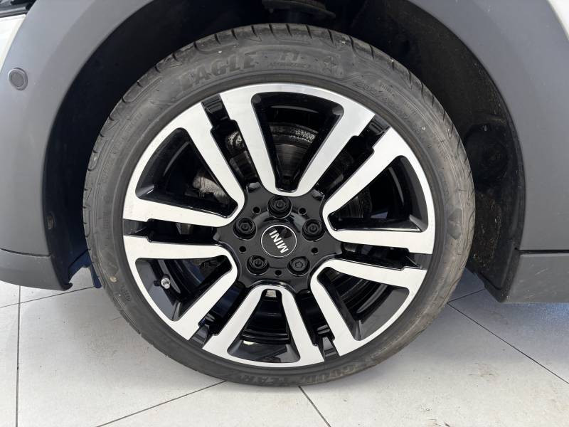 Mini Mini Hatch 5 Portes Cooper 136 ch DKG7 Edition Premium Plus  occasion � B�ziers - photo n�13