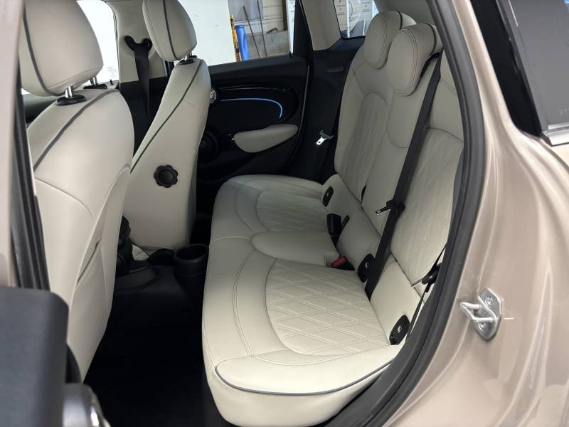 Mini Mini Hatch 5 Portes Cooper 136 ch DKG7 Edition Premium Plus  occasion  Bziers - photo n6
