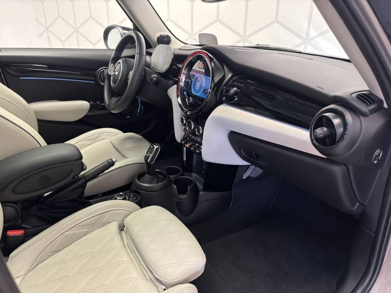 Mini Mini Hatch 5 Portes Cooper 136 ch DKG7 Edition Premium Plus  occasion  Bziers - photo n17