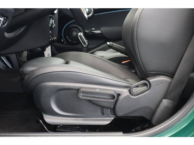 Mini Mini Hatch 5 Portes Cooper 136 ch DKG7 Edition Premium Plus  occasion � Lescar - photo n�18