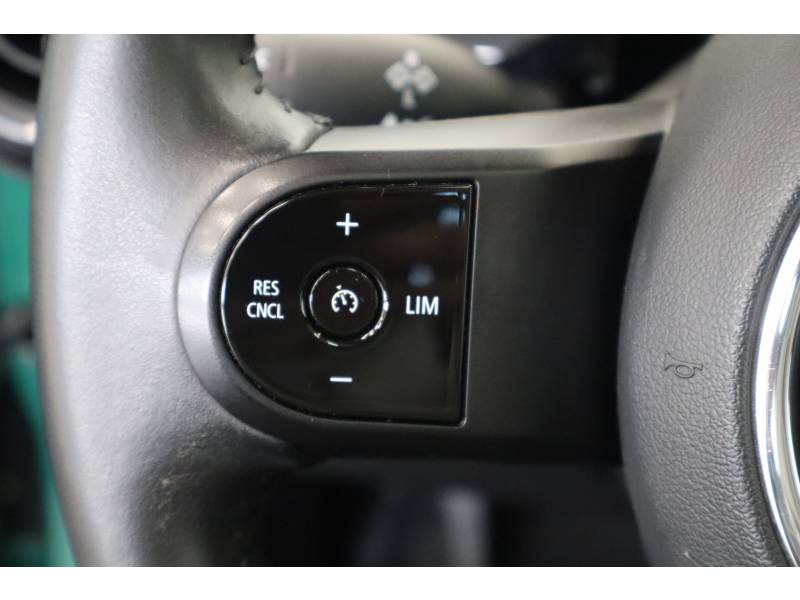 Mini Mini Hatch 5 Portes Cooper 136 ch DKG7 Edition Premium Plus  occasion � Lescar - photo n�20