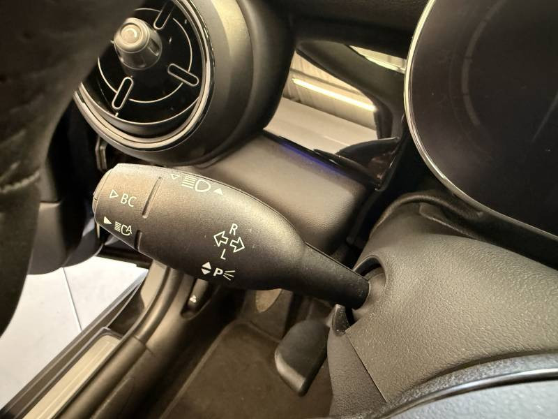 Mini Mini Hatch 5 Portes Cooper 136 ch DKG7 Edition Premium Plus  occasion  Brive-la-Gaillarde - photo n11