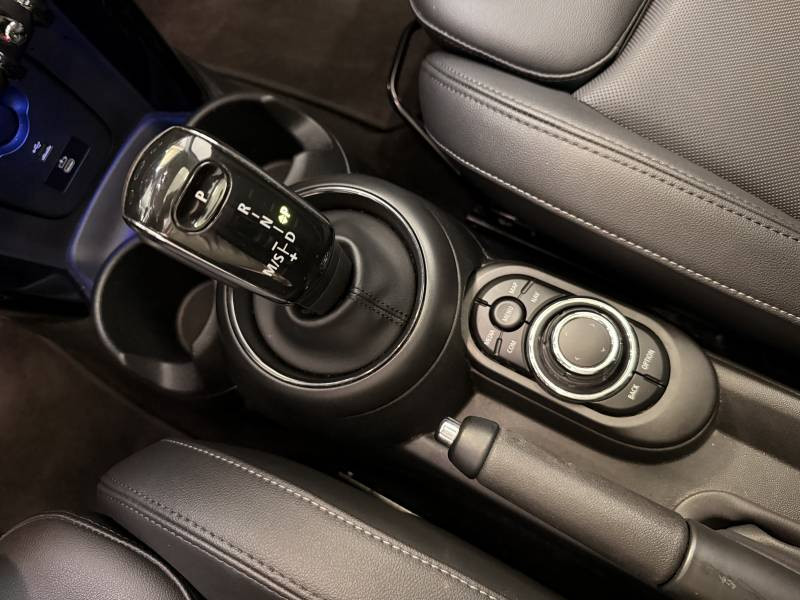 Mini Mini Hatch 5 Portes Cooper 136 ch DKG7 Edition Premium Plus  occasion  Brive-la-Gaillarde - photo n19