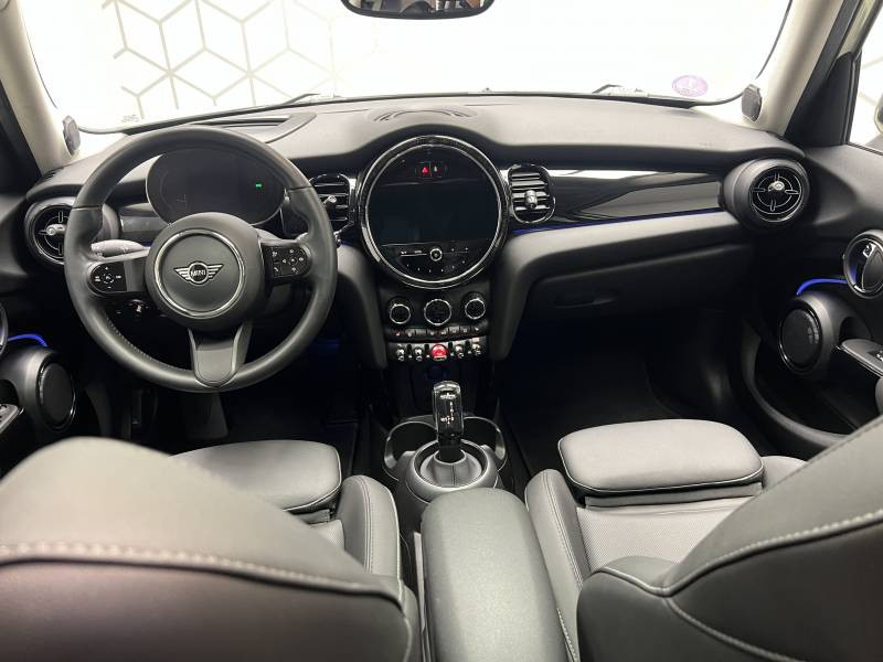 Mini Mini Hatch 5 Portes Cooper 136 ch DKG7 Edition Premium Plus  occasion  Lormont - photo n18
