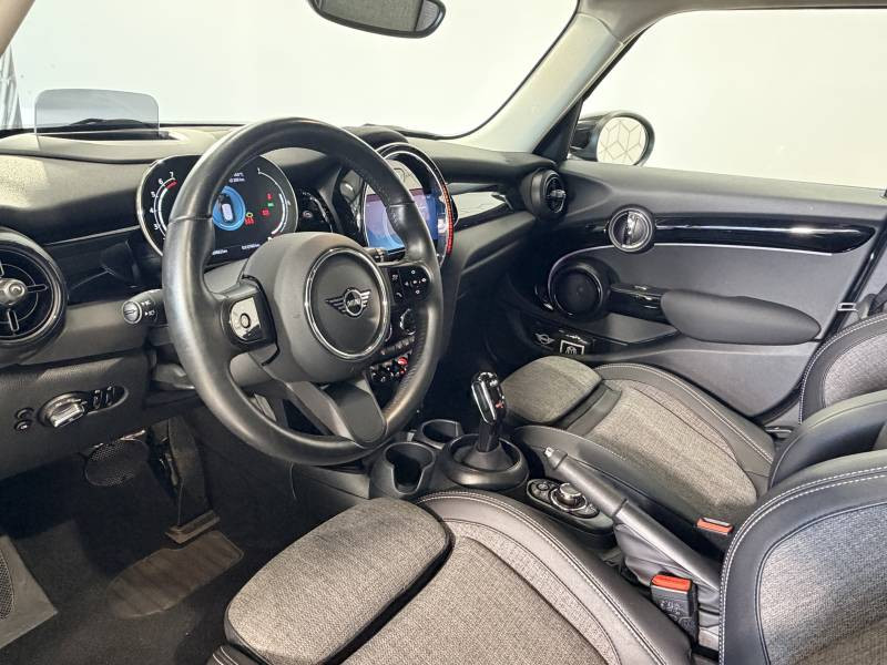 Mini Mini Hatch 5 Portes Cooper 136 ch DKG7 Edition Premium Plus  occasion � Tarbes - photo n�7