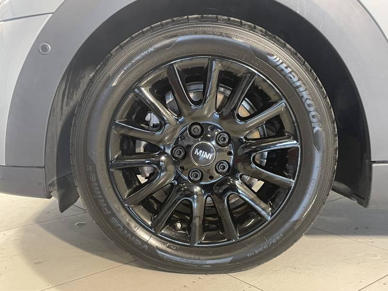 Mini Mini Hatch 5 Portes Cooper 136 ch DKG7 Edition Premium Plus  occasion  Tarbes - photo n11