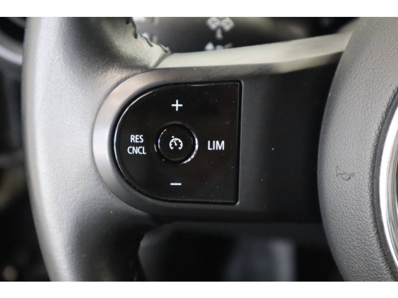 Mini Mini Hatch 5 Portes Cooper 136 ch DKG7 Edition Premium  occasion � Lescar - photo n�14