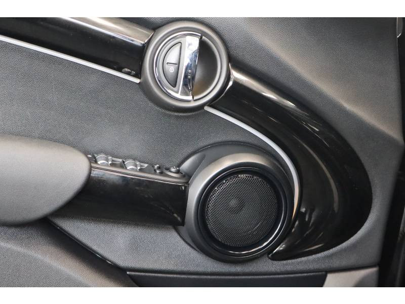 Mini Mini Hatch 5 Portes Cooper 136 ch DKG7 Edition Premium  occasion � Lescar - photo n�10