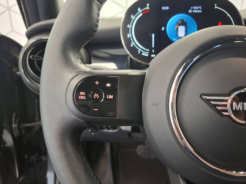 Mini Mini Hatch 5 Portes Cooper 136 ch DKG7 Edition Premium  occasion � Limoges - photo n�18