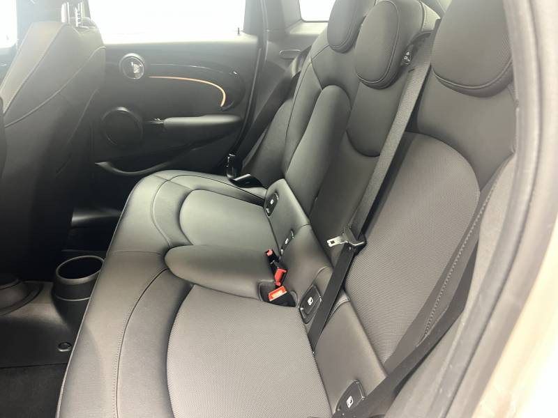 Mini Mini Hatch 5 Portes Cooper 136 ch DKG7 Edition Premium  occasion � Lormont - photo n�18