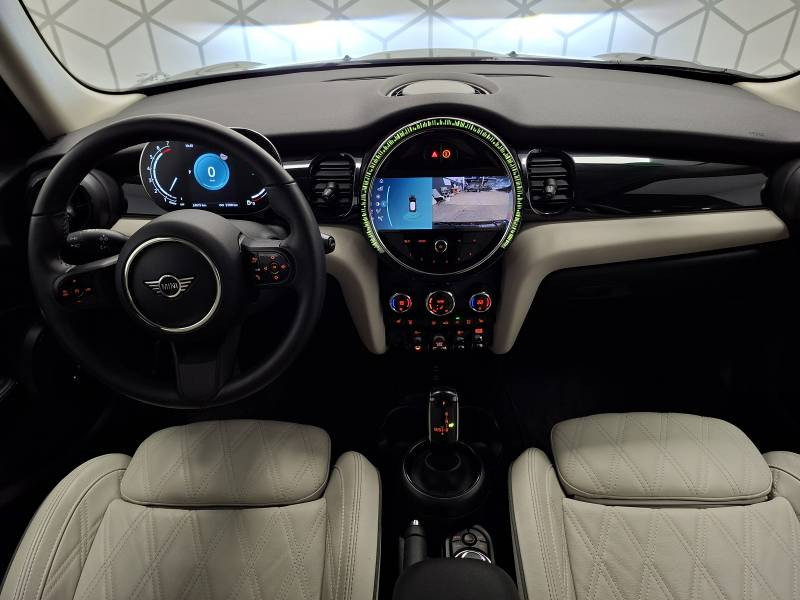 Mini Mini Hatch 5 Portes Cooper 136 ch DKG7 Essential  occasion &agrave; Toulouse - photo n&deg;11