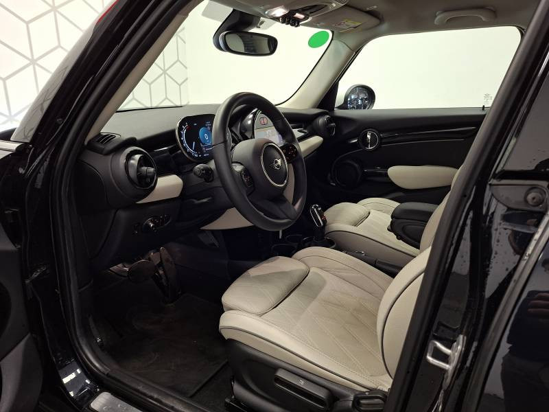 Mini Mini Hatch 5 Portes Cooper 136 ch DKG7 Essential  occasion � Toulouse - photo n�10