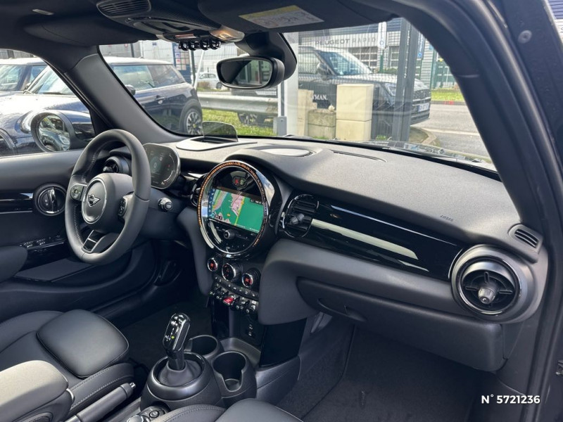 Mini Mini Hatch 5 Portes Cooper 136 ch DKG7 Essential  occasion  Saint-Maximin - photo n9