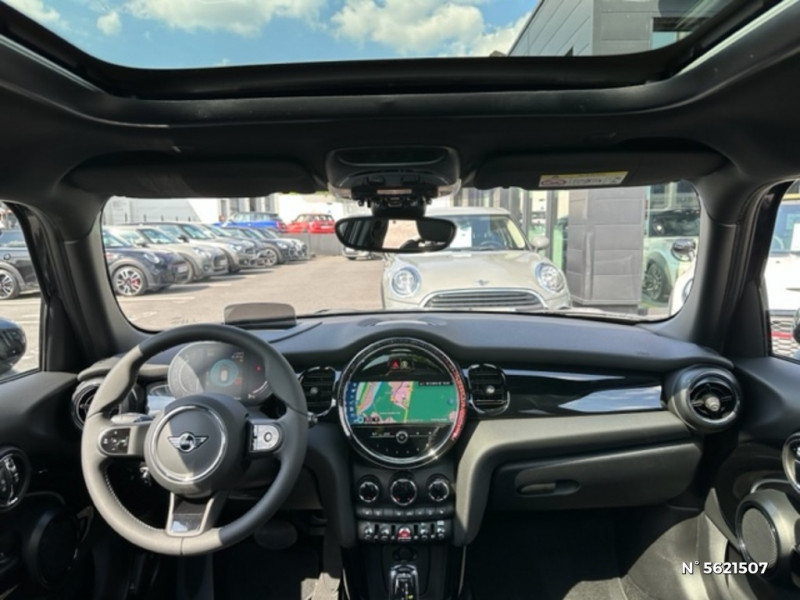 Mini Mini Hatch 5 Portes Cooper 136 ch DKG7 Essential  occasion  Saint-Maximin - photo n4