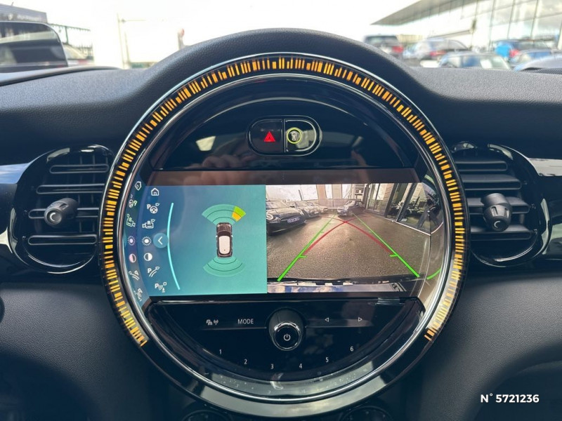 Mini Mini Hatch 5 Portes Cooper 136 ch DKG7 Essential  occasion  Saint-Maximin - photo n13