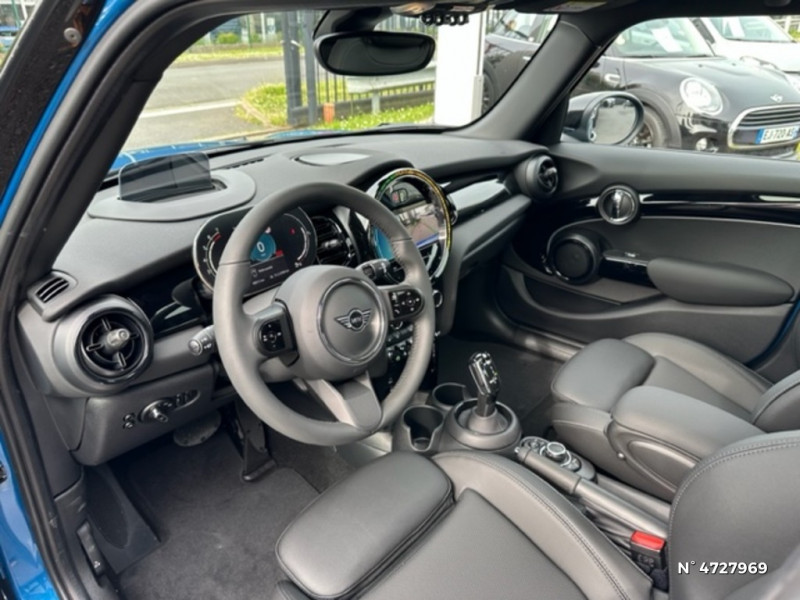 Mini Mini Hatch 5 Portes Cooper 136 ch DKG7 Essential  occasion  Saint-Maximin - photo n10