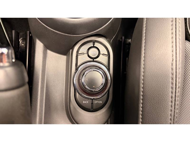 Mini Mini Hatch 5 Portes Cooper 136 ch Edition Camden  occasion � Limoges - photo n�6