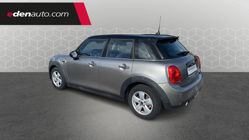 Mini Mini Hatch 5 Portes Cooper D 116 ch BVA6  5p 2017 - photo n°4 Mini Mini Hatch 5 Portes Cooper D 116 ch BVA6  5p  occasion à Anglet - photo n°4
