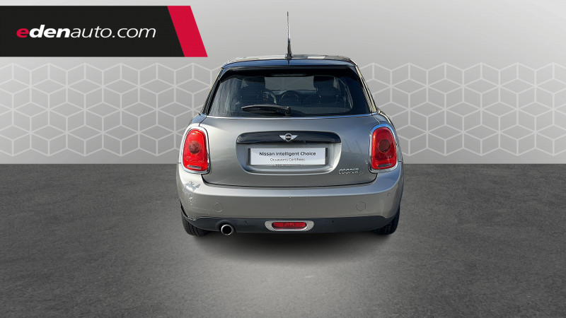 Mini Mini Hatch 5 Portes Cooper D 116 ch BVA6  5p 2017 - photo n°5 Mini Mini Hatch 5 Portes Cooper D 116 ch BVA6  5p  occasion à Anglet - photo n°5
