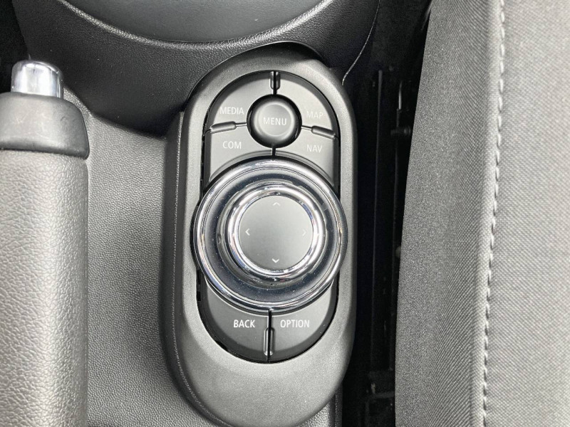 Mini Mini Hatch 5 Portes Cooper S 178 ch DKG7 Edition Camden 5p  occasion  Bo - photo n15