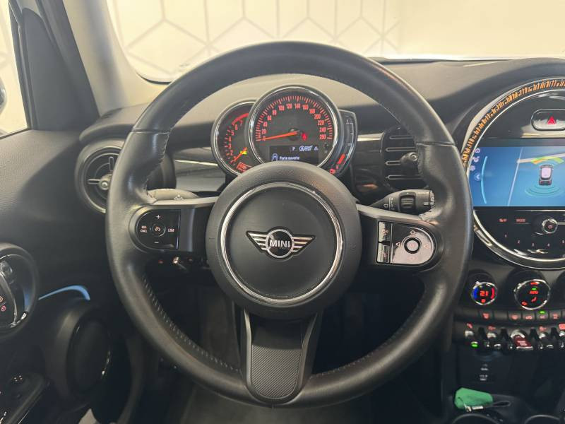 Mini Mini Hatch 5 Portes Cooper S 178 ch DKG7 Edition Camden  occasion  Bziers - photo n6