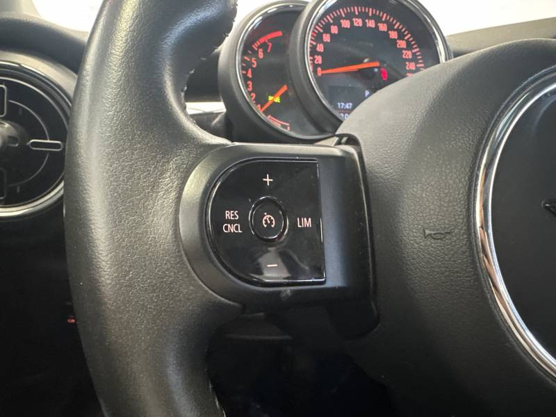 Mini Mini Hatch 5 Portes Cooper S 178 ch DKG7 Edition Camden  occasion  Bziers - photo n12