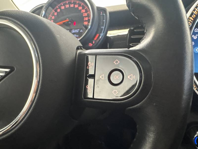 Mini Mini Hatch 5 Portes Cooper S 178 ch DKG7 Edition Camden  occasion  Bziers - photo n13