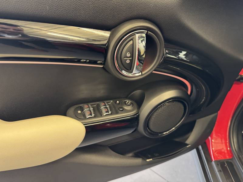 Mini Mini Hatch 5 Portes Cooper S 178 ch DKG7 Edition Camden  occasion  Brive-la-Gaillarde - photo n10