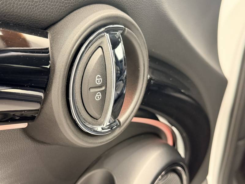 Mini Mini Hatch 5 Portes Cooper S 178 ch DKG7 Edition Premium  occasion � Tarbes - photo n�17