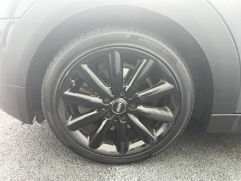 Mini Mini Hatch 5 Portes Cooper S 192 ch Finition Red Hot Chili  occasion � Auch - photo n�17